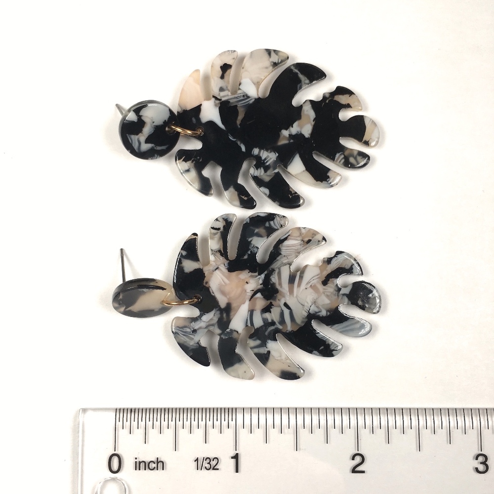 Acrylic Resin Leaf Dangle Drop Earrings - Picture 2 of 3